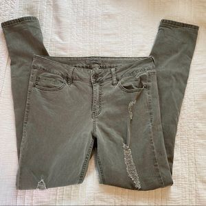 Refuge Distressed Skinny Jeans Sz 8